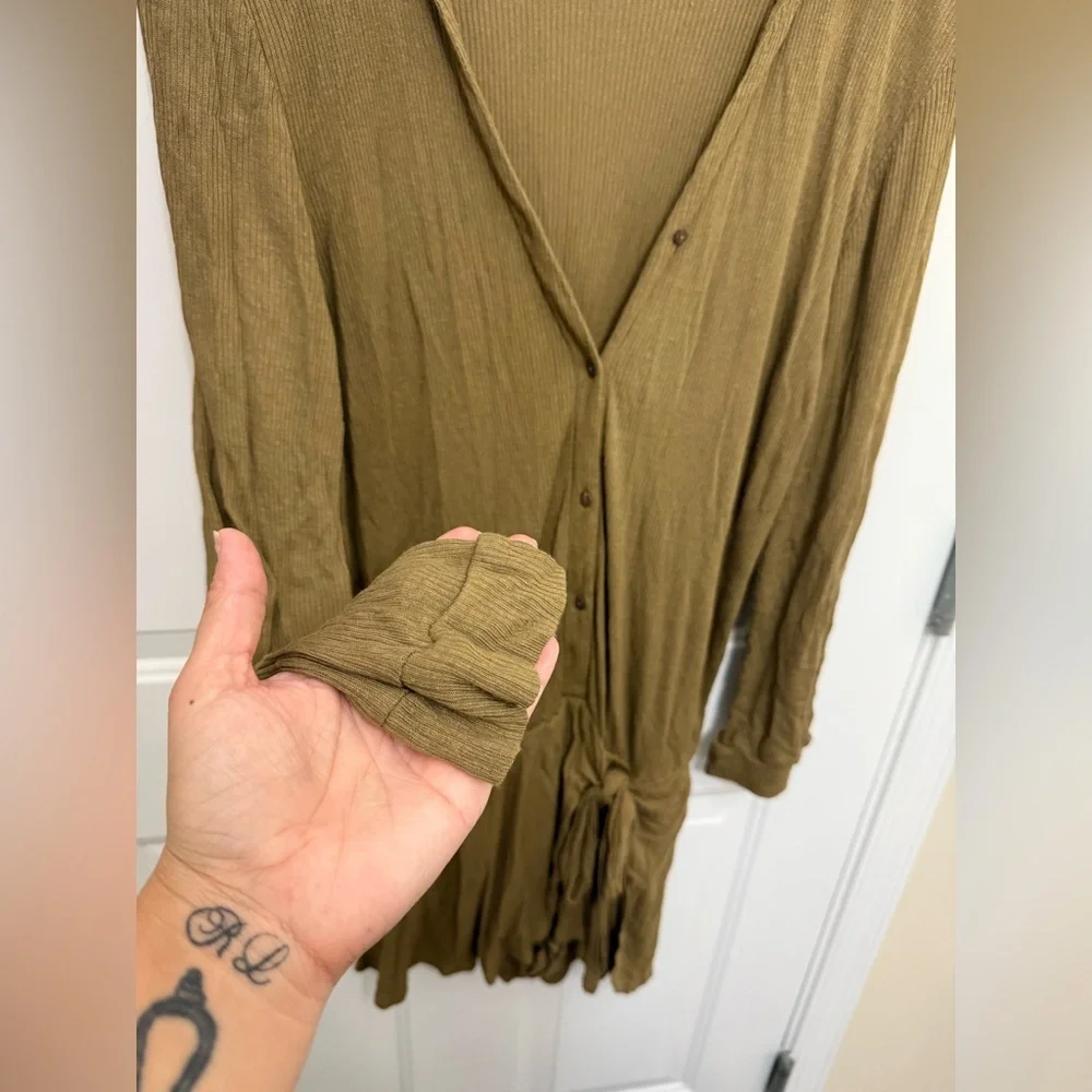 Free People Beach olive green romper S linen lightweight vacation beach
